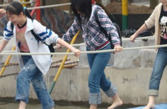 美森歡樂(lè)營(yíng)