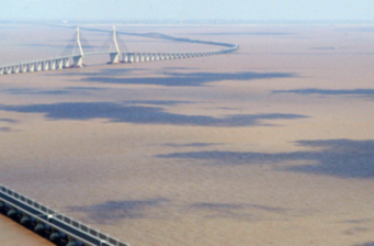 東海大橋