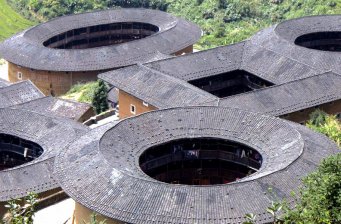 田螺坑村