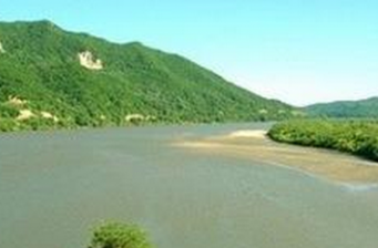 浴池山
