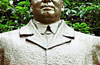 毛澤東銅像