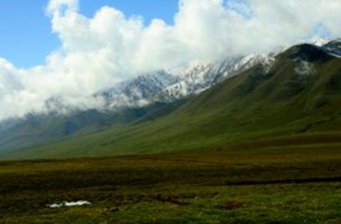 拉脊山