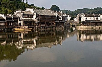 焦崗湖影視城