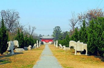 湯和墓