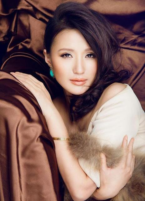 萬美汐 萬美汐