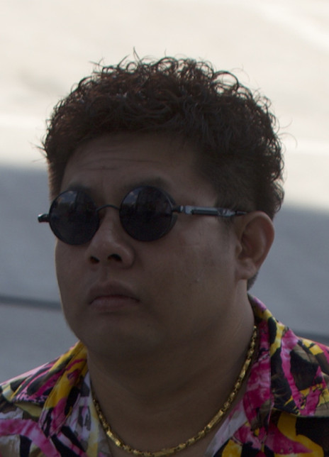 張藝鵬