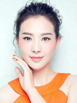 劉藝丹
