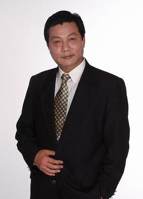 周益?zhèn)? title=