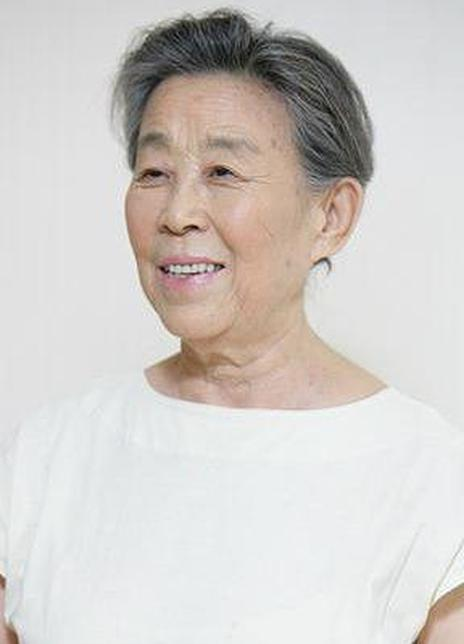 何曙霞