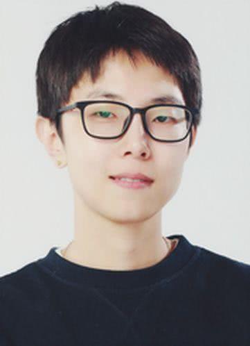 佑在