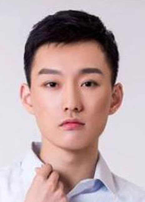 李卓陽