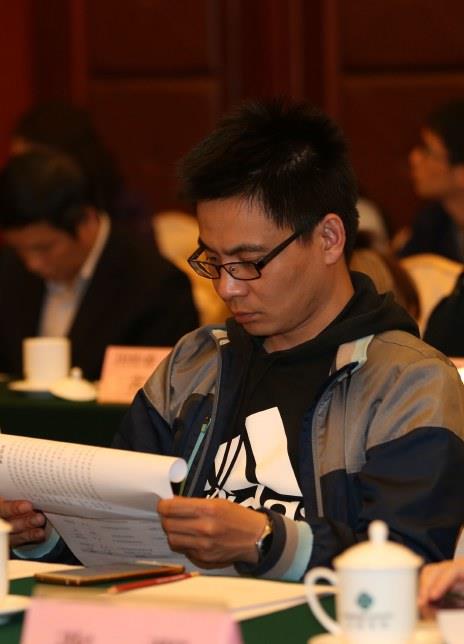 滕忠彬 滕忠彬