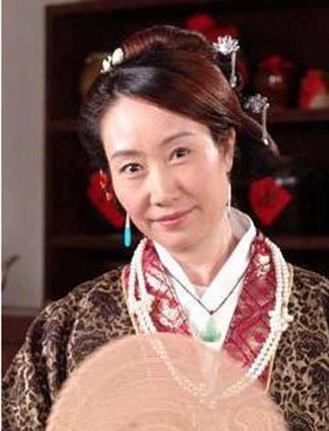 潘結