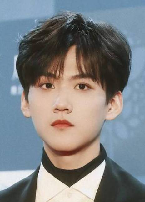 周柯宇 周柯宇