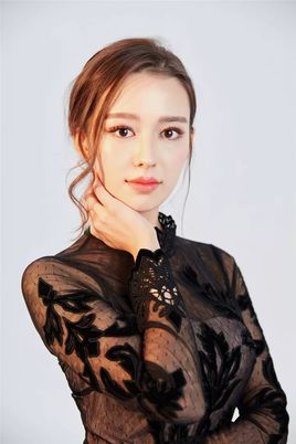 吉娜·愛麗絲