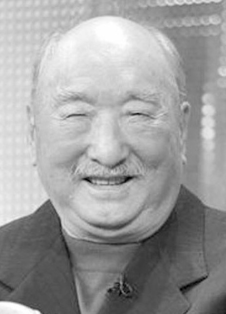 陳強(qiáng)