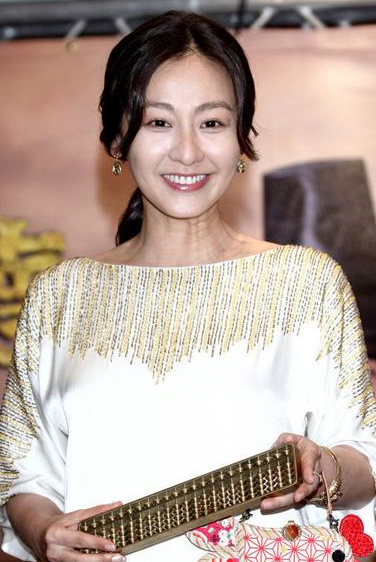 李美妍 李美妍