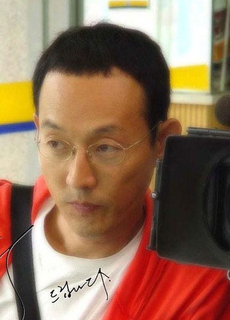 張容佑