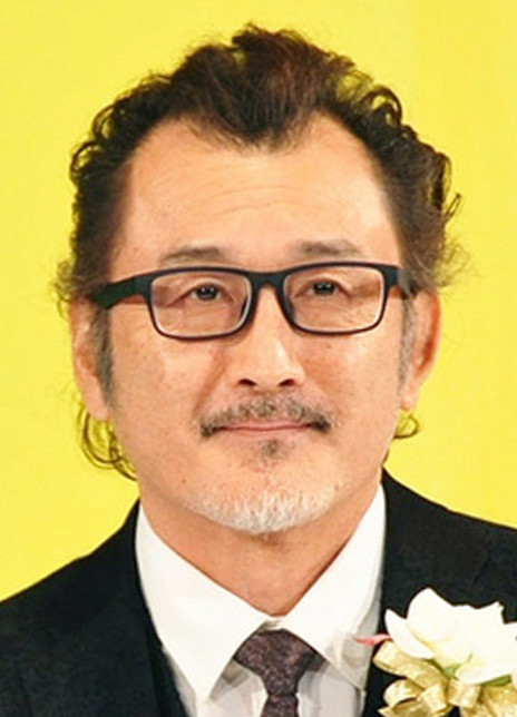 吉田鋼太郎