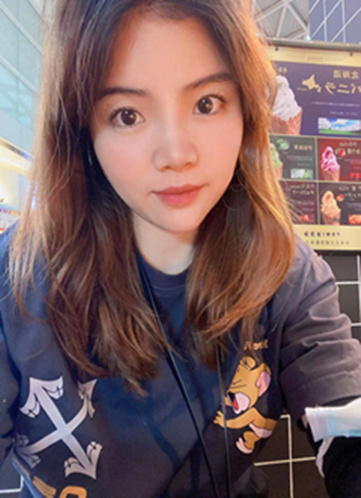 潘菲
