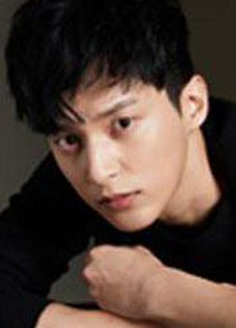 尹善宇 尹善宇