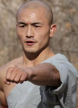 劉一龍